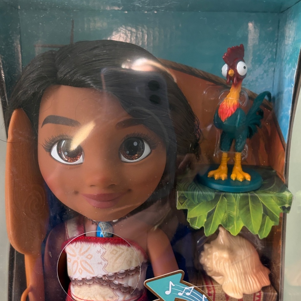 Disney Moana 2 Singing Friend Doll with Brown Hair, Red Outfit, Green Parrot - Picture 2 of 4